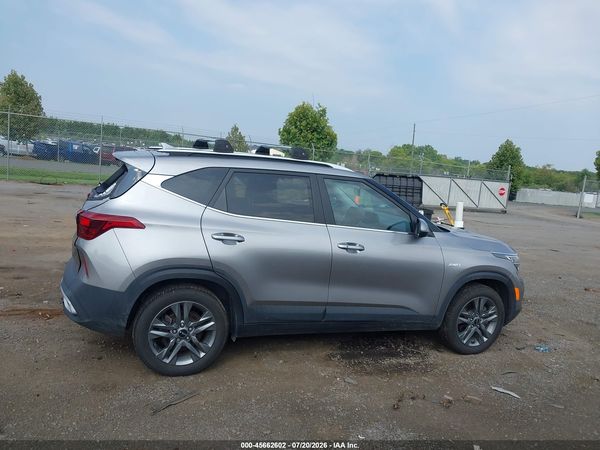 2022 KIA SELTOS S