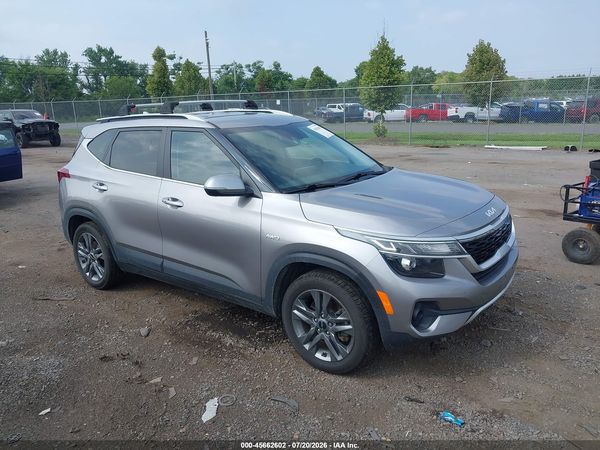 2022 KIA SELTOS S
