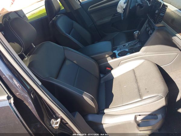 2022 VOLKSWAGEN ATLAS 3.6L V6 SE W/TECHNOLOGY — I8