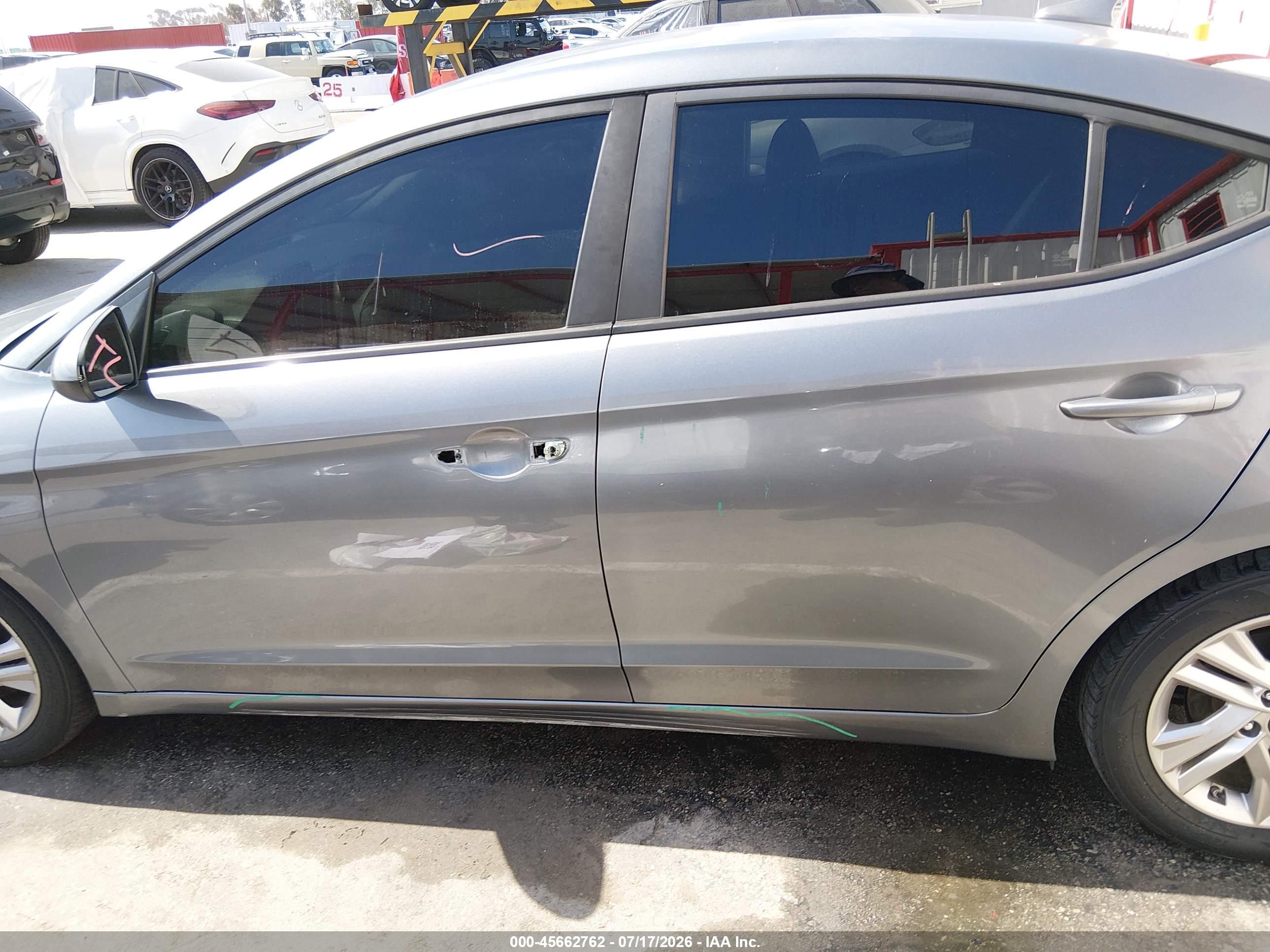 2019 HYUNDAI ELANTRA