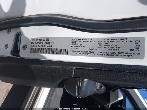 2021 JEEP GRAND CHEROKEE L LAREDO 4X4