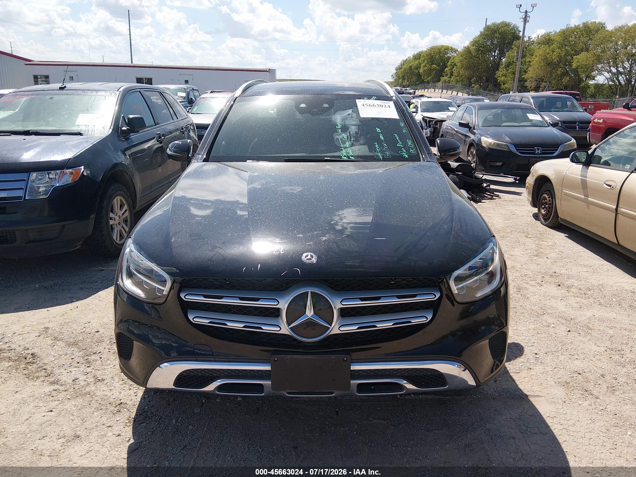 2020 MERCEDES-BENZ GLC 300 4MATIC