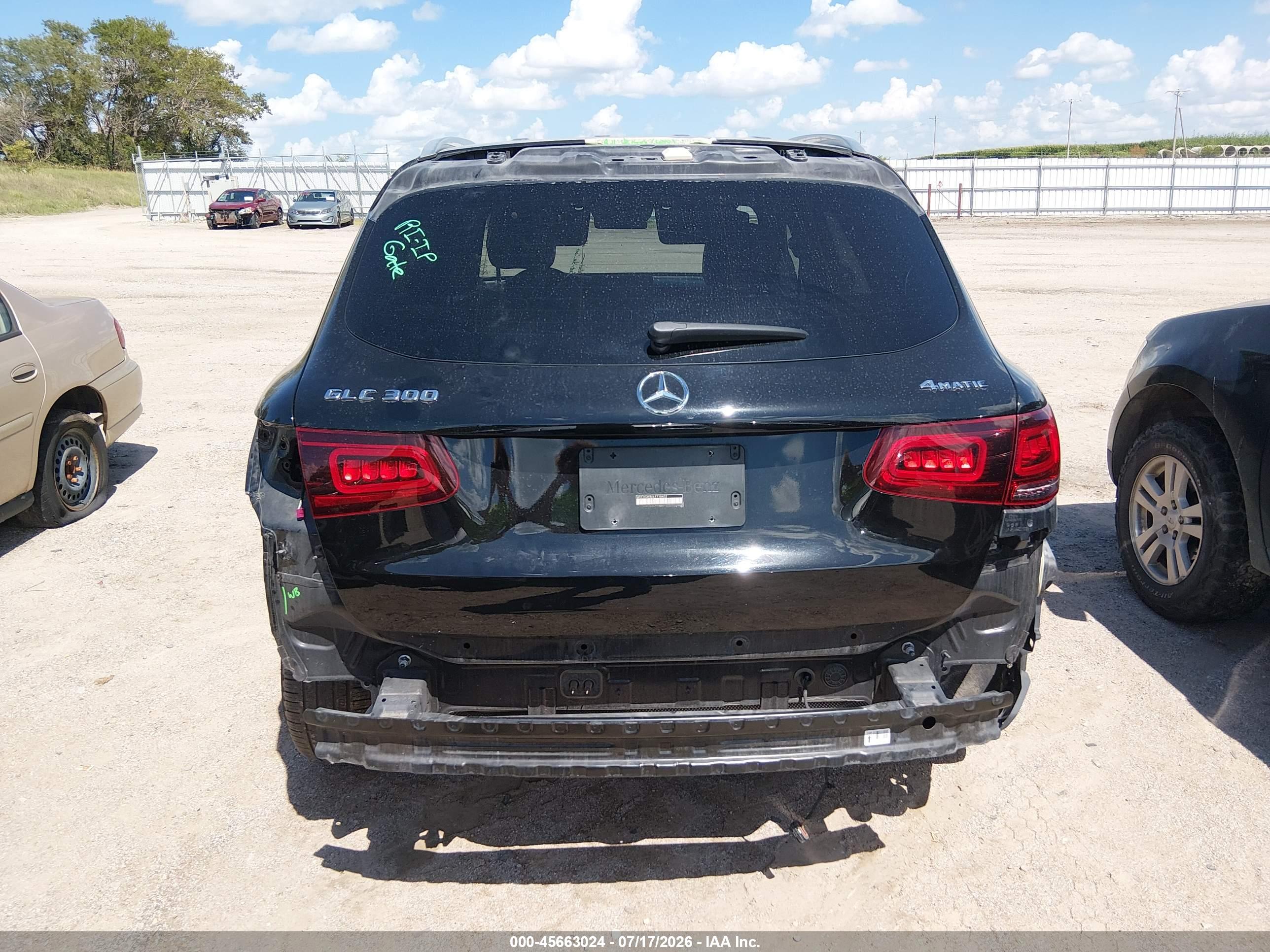 2020 MERCEDES-BENZ GLC 300 4MATIC