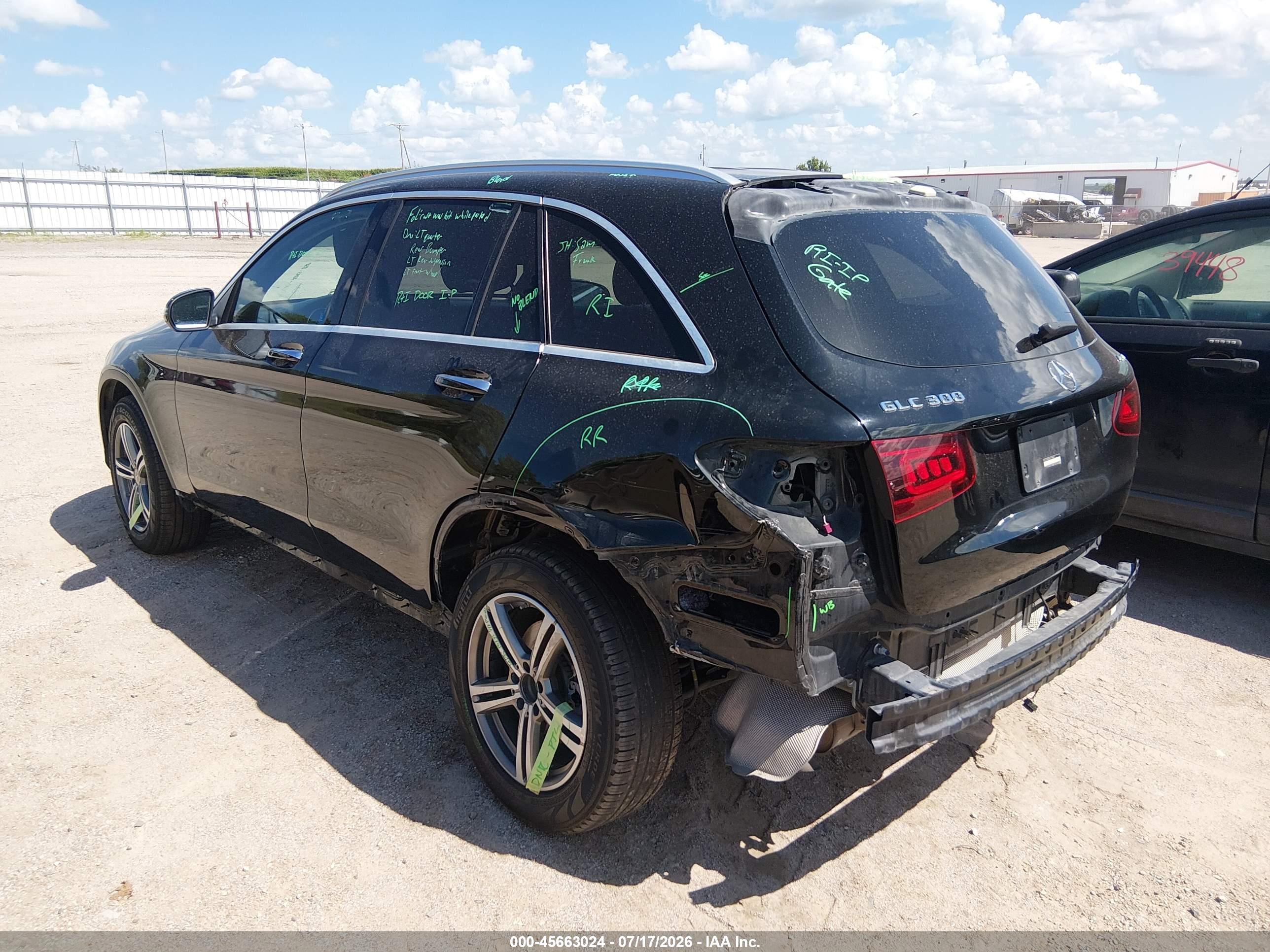 2020 MERCEDES-BENZ GLC 300 4MATIC