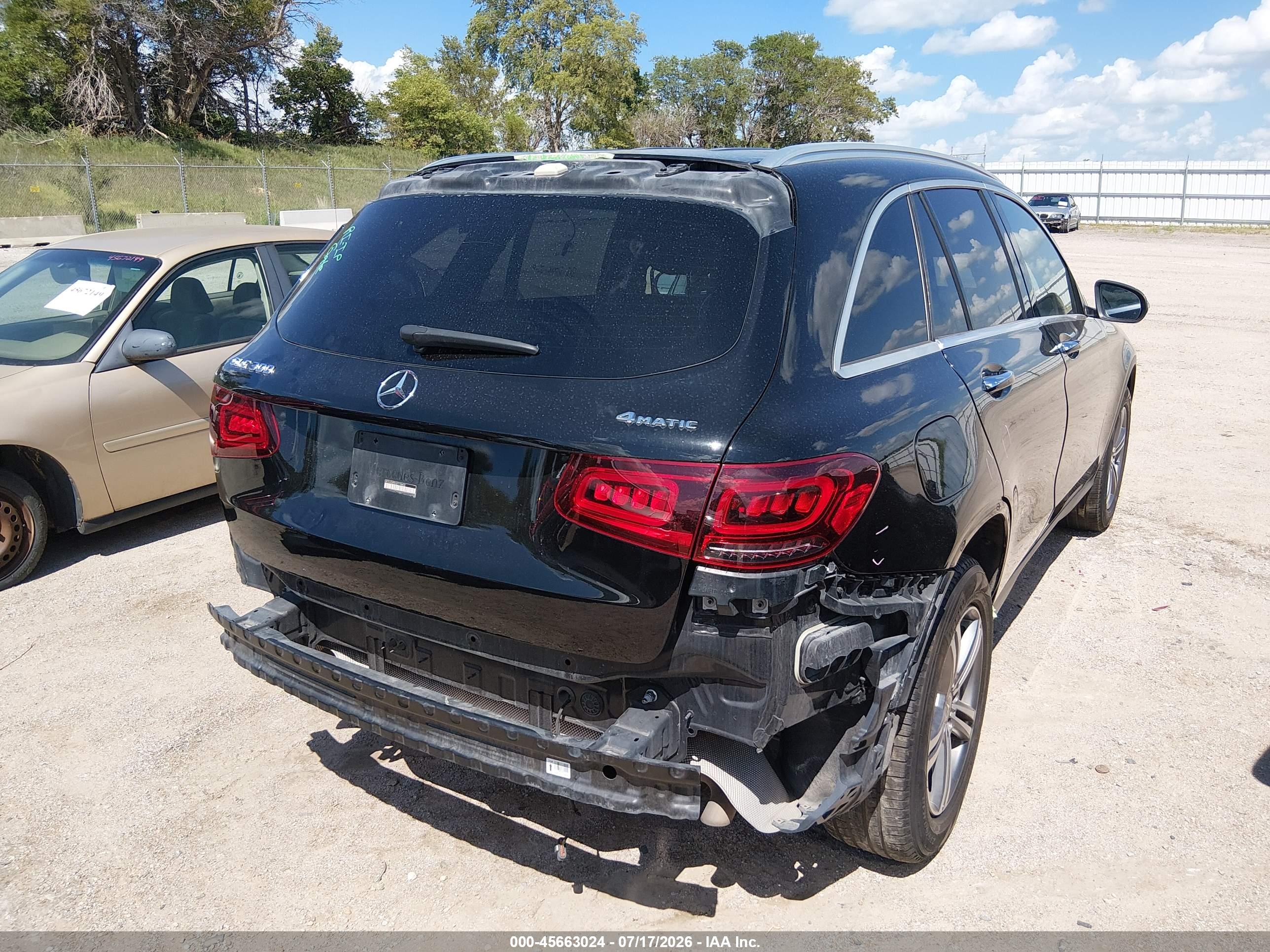 2020 MERCEDES-BENZ GLC 300 4MATIC
