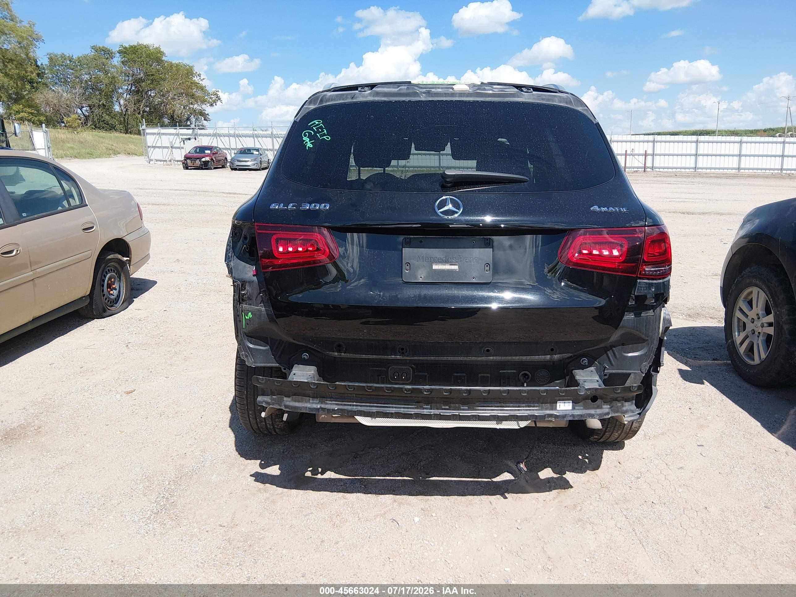 2020 MERCEDES-BENZ GLC 300 4MATIC