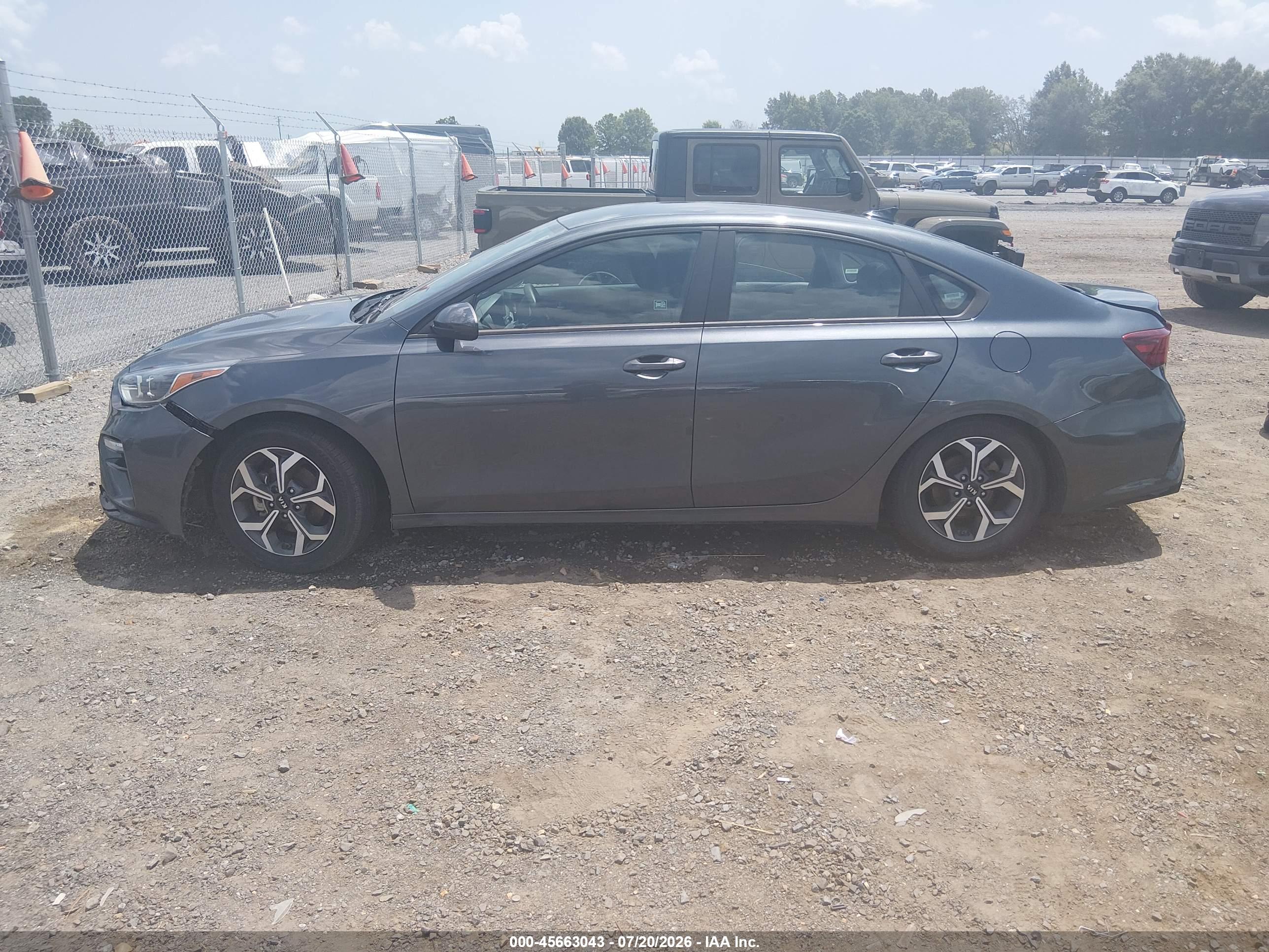 2021 KIA FORTE LXS