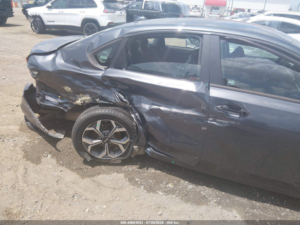2021 KIA FORTE LXS