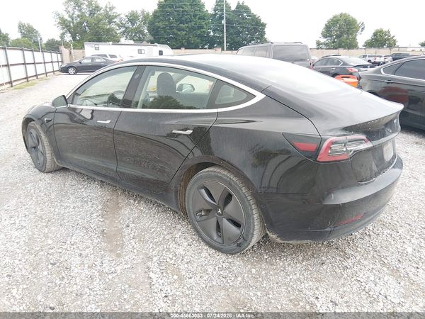 2018 TESLA MODEL 3 LONG RANGE/PERFORMANCE