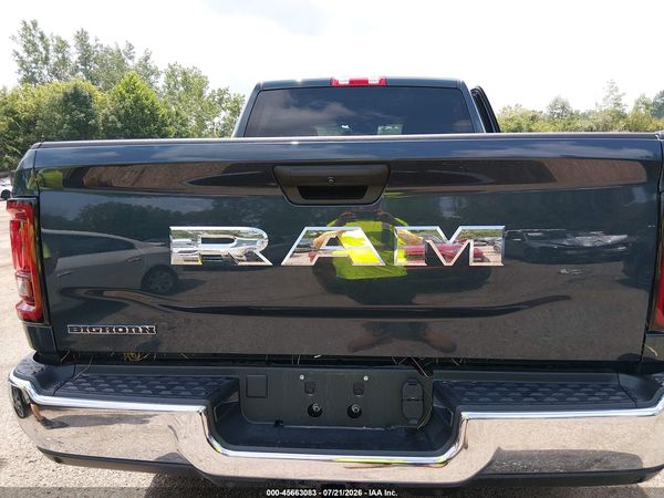 2025 RAM 2500 BIG HORN  4X4 6'4 BOX