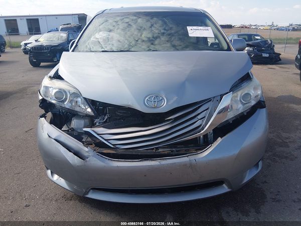 2015 TOYOTA SIENNA LE 7 PASSENGER