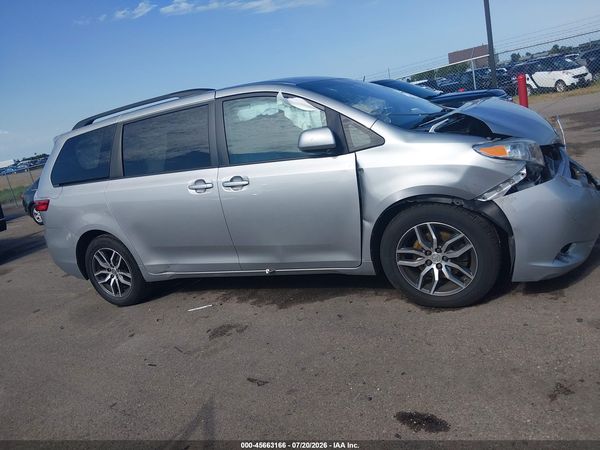 2015 TOYOTA SIENNA LE 7 PASSENGER