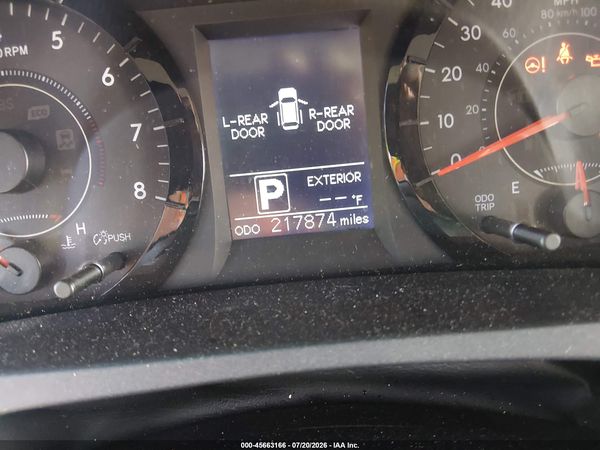 2015 TOYOTA SIENNA LE 7 PASSENGER