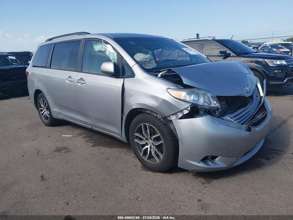 2015 TOYOTA SIENNA LE 7 PASSENGER