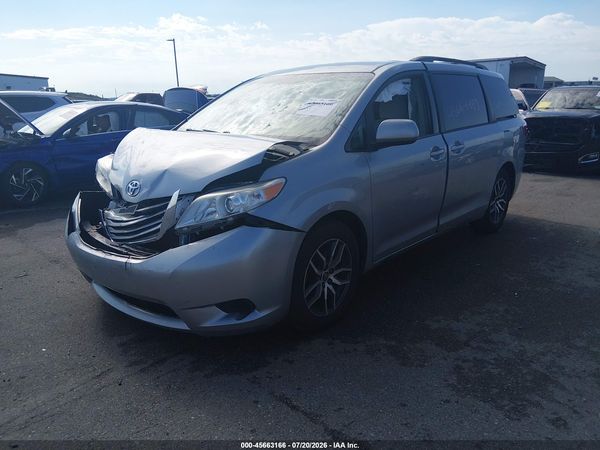 2015 TOYOTA SIENNA LE 7 PASSENGER