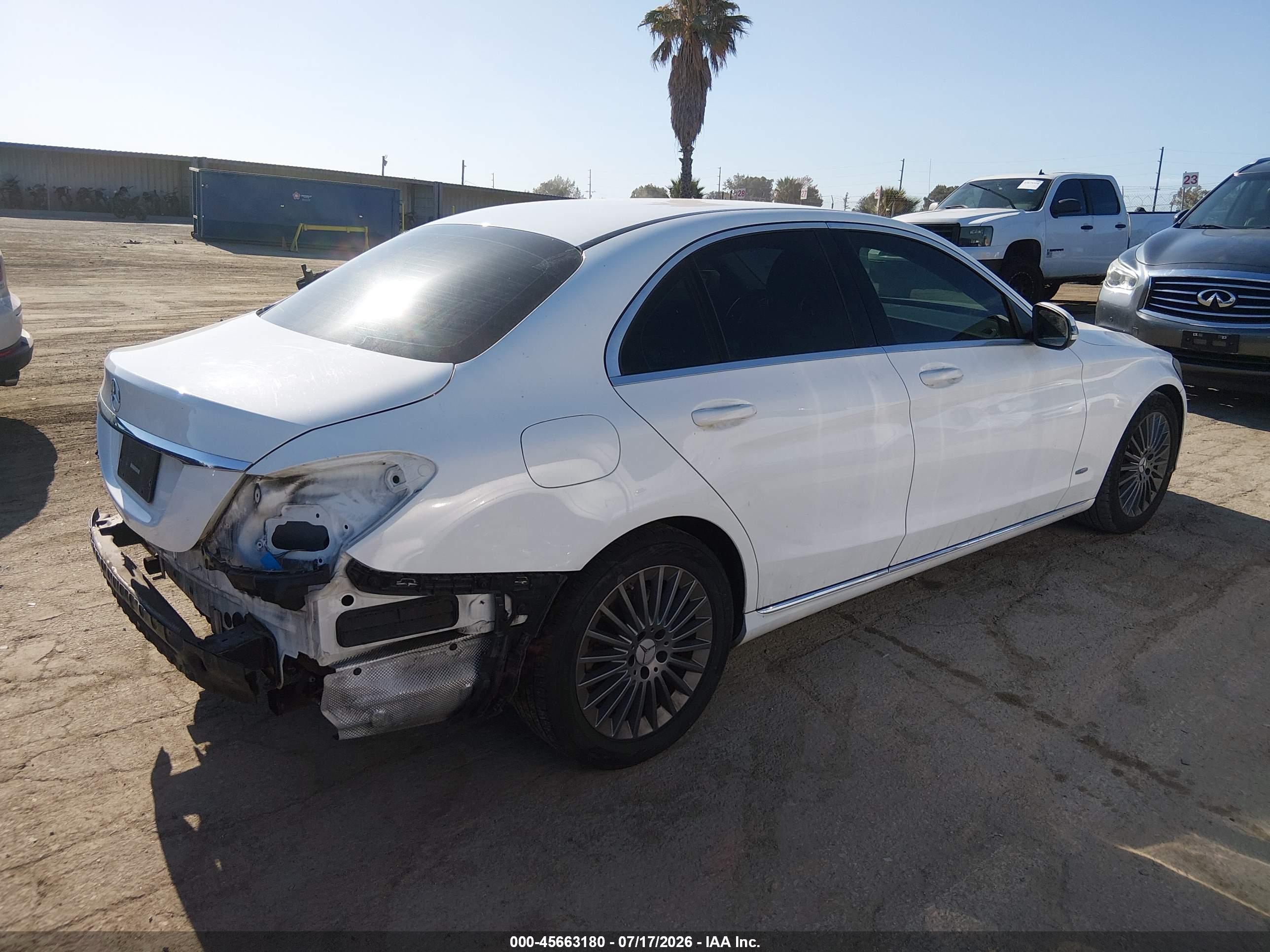 2016 MERCEDES-BENZ C 300 C300