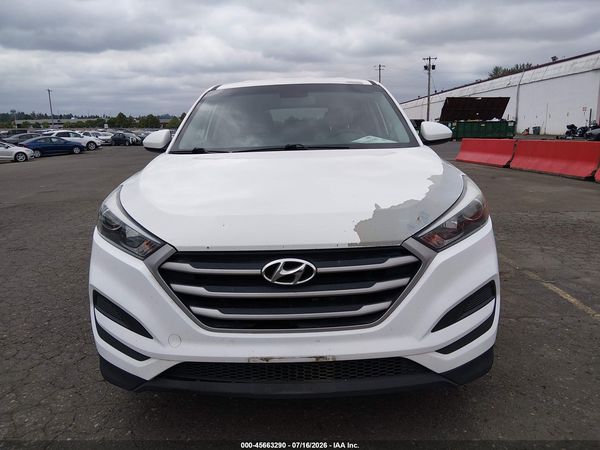 2018 HYUNDAI TUCSON SE