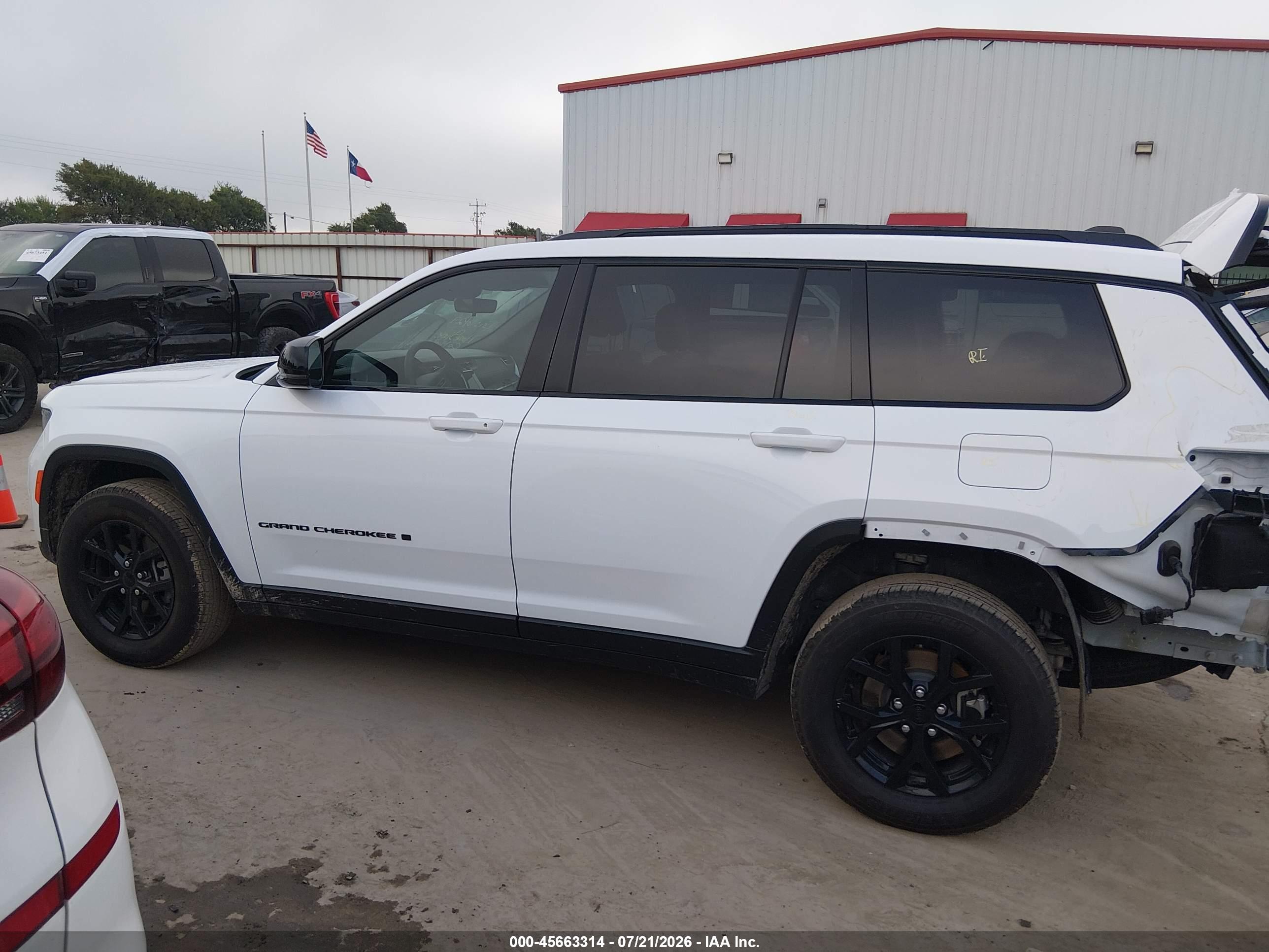 2025 JEEP GRAND CHEROKEE L ALTITUDE 4X2
