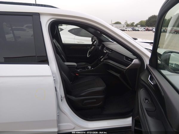 2025 JEEP GRAND CHEROKEE L ALTITUDE 4X2