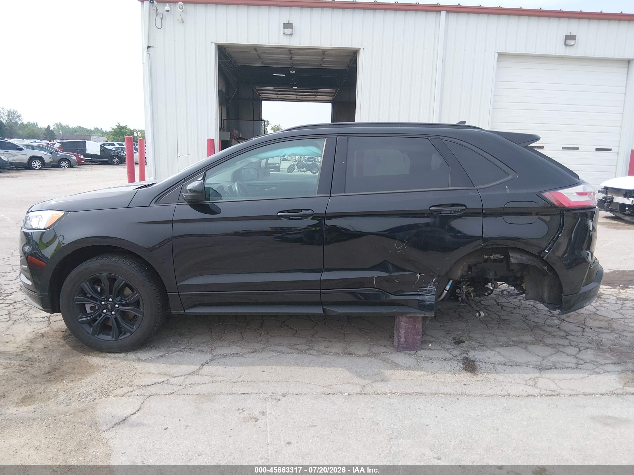2022 FORD EDGE SE