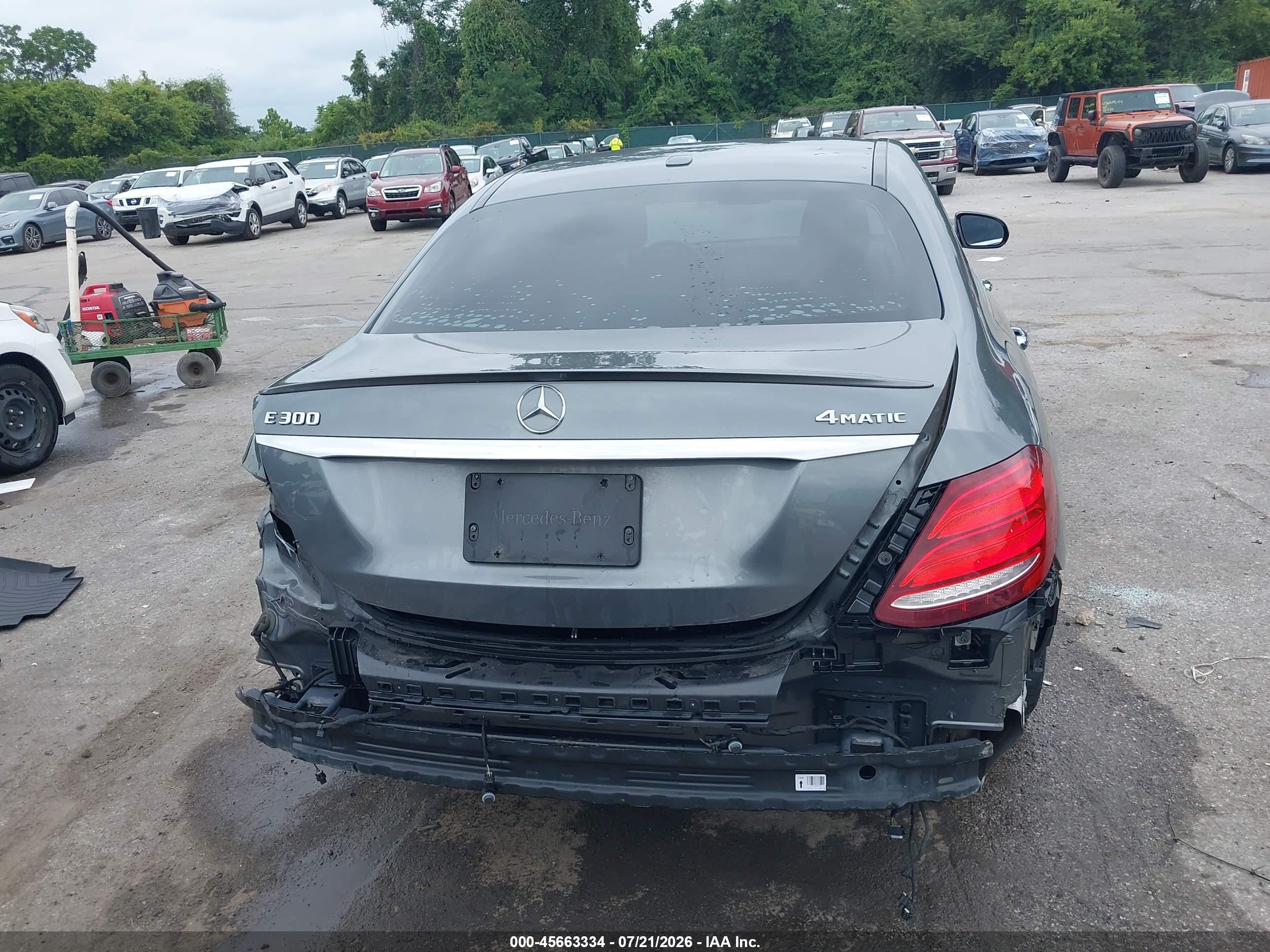 2017 MERCEDES-BENZ E 300 4MATIC