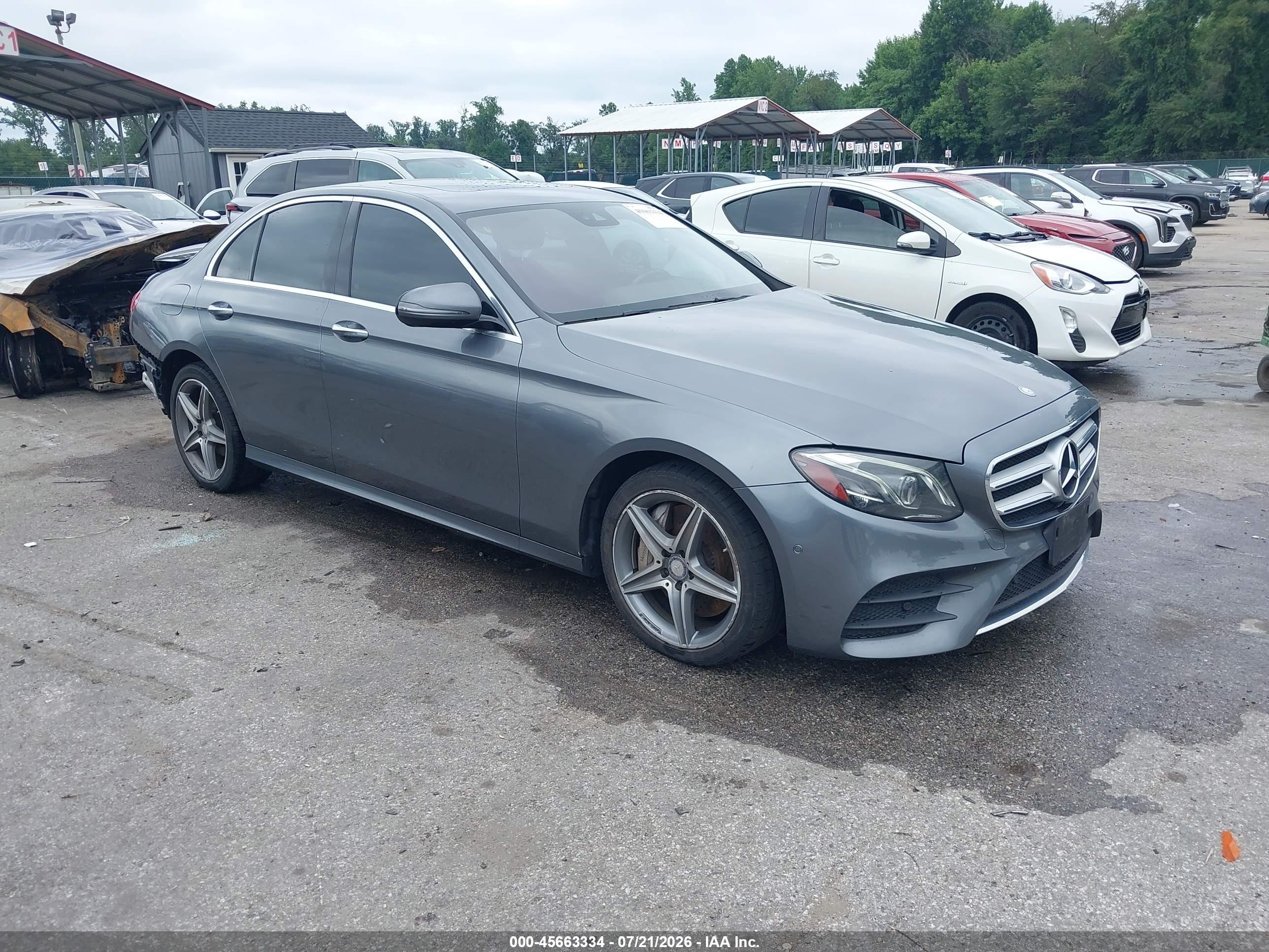2017 MERCEDES-BENZ E 300 4MATIC