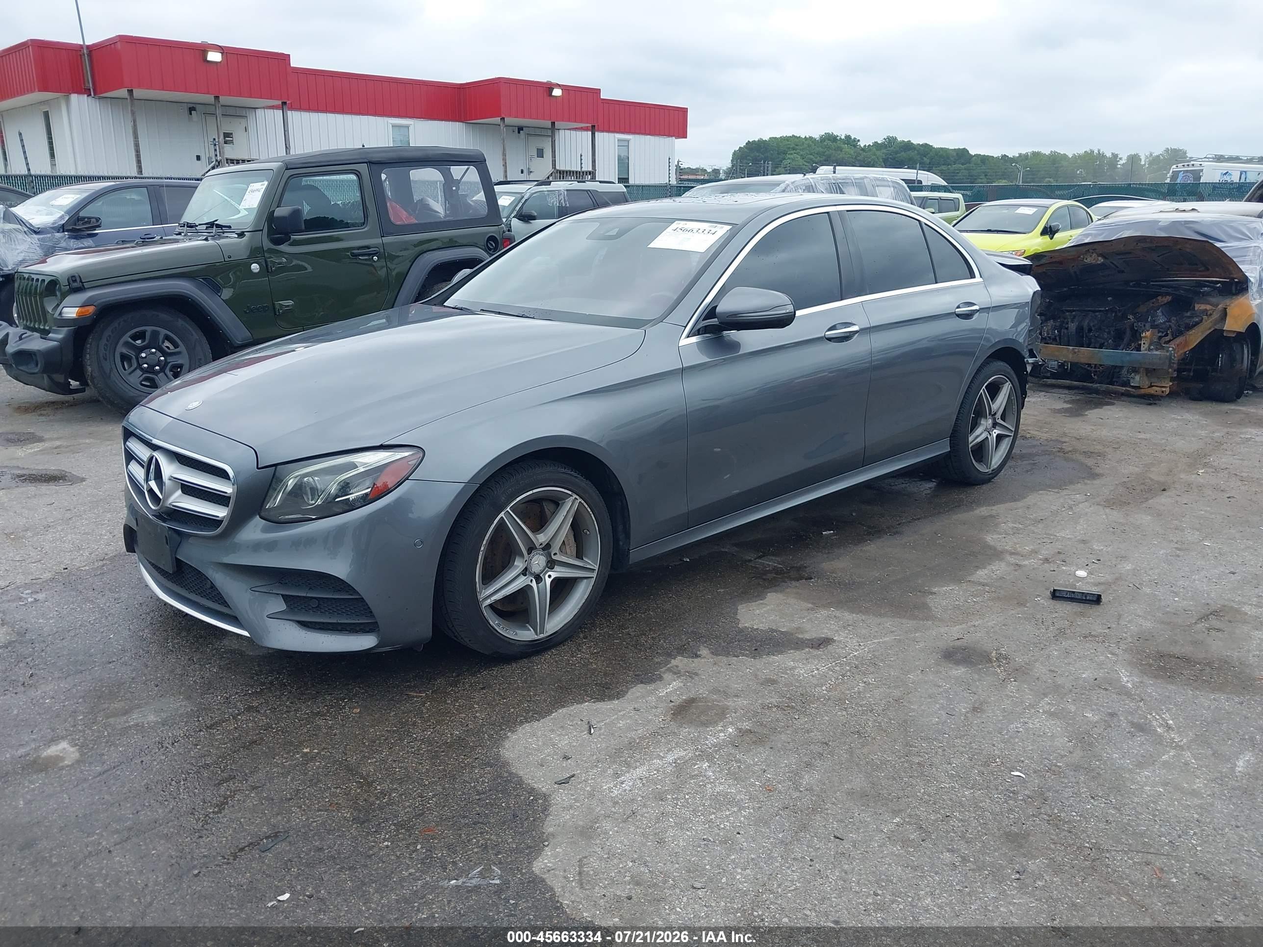 2017 MERCEDES-BENZ E 300 4MATIC