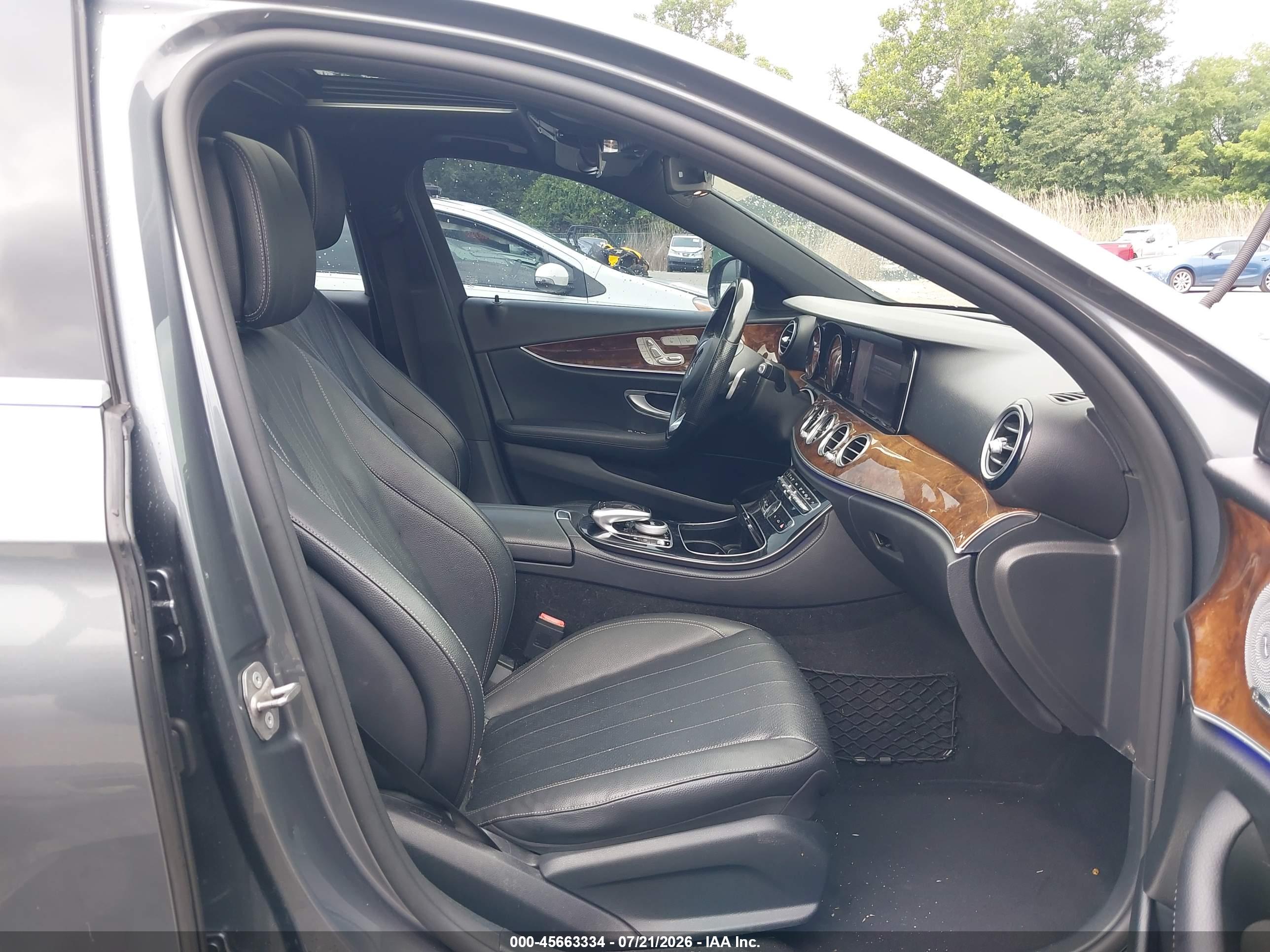 2017 MERCEDES-BENZ E 300 4MATIC
