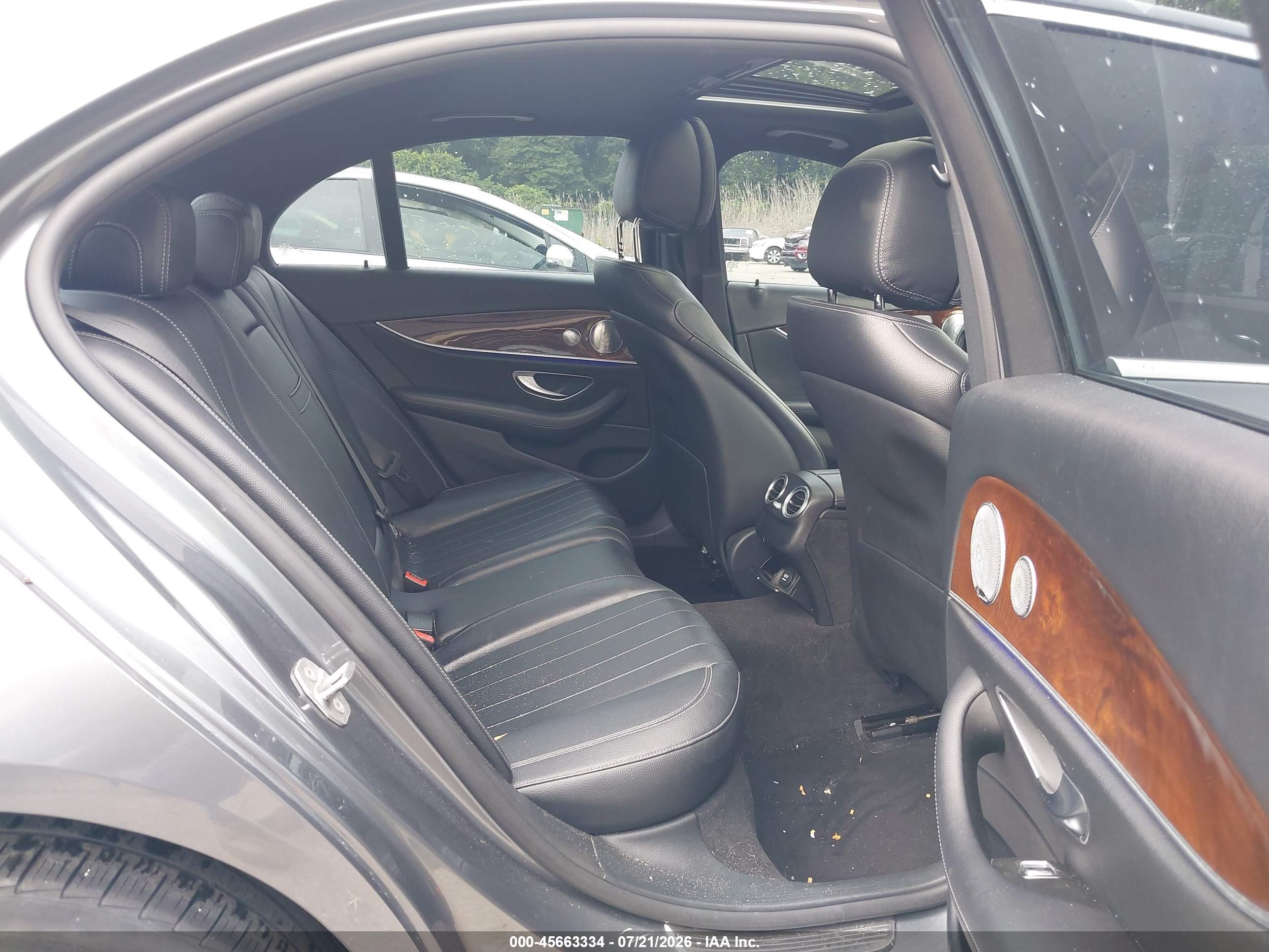 2017 MERCEDES-BENZ E 300 4MATIC