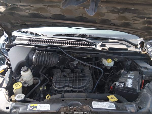 2014 DODGE GRAND CARAVAN SXT — I10