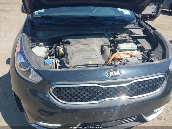 2019 KIA NIRO LX
