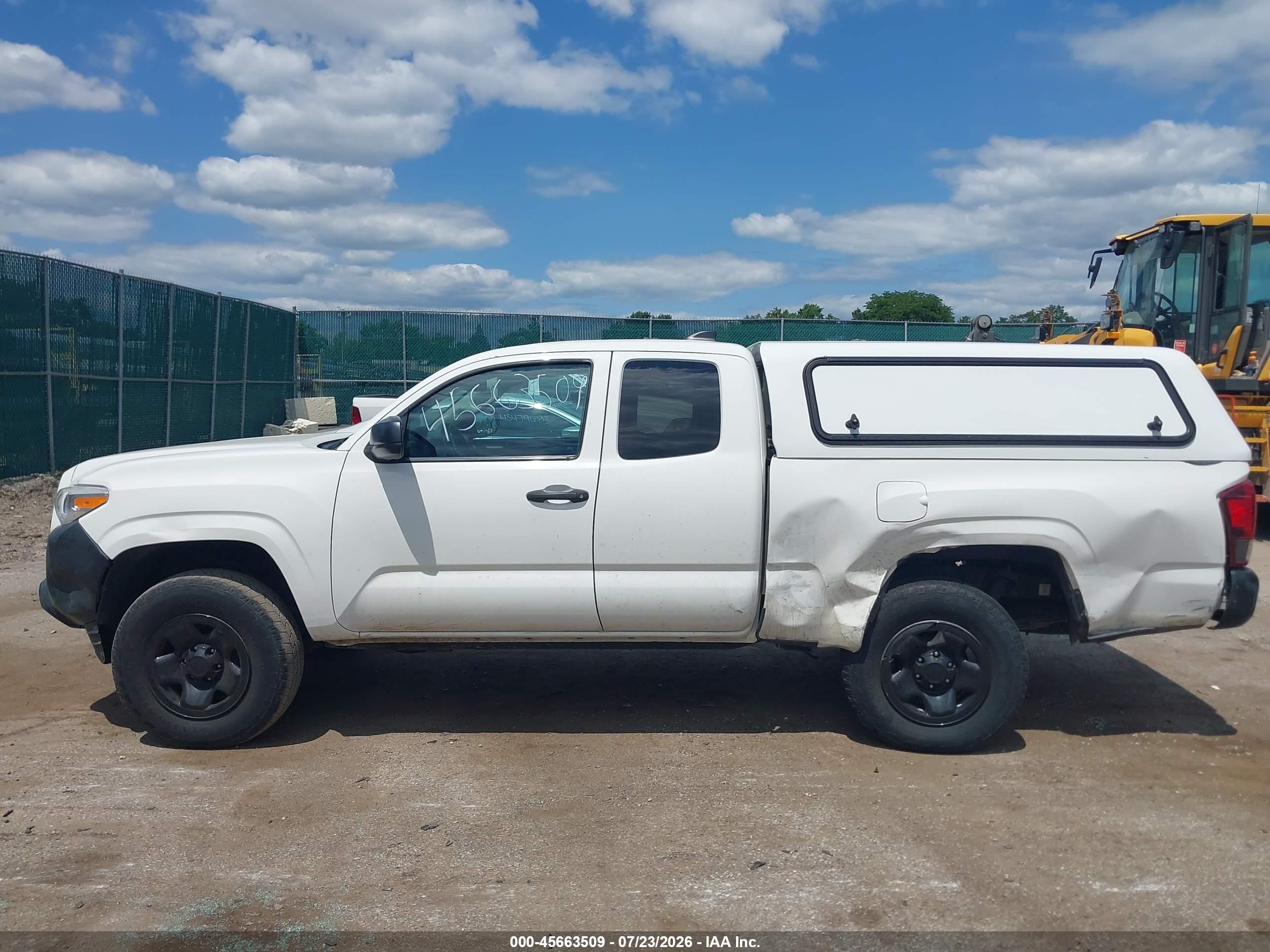 2020 TOYOTA TACOMA SR