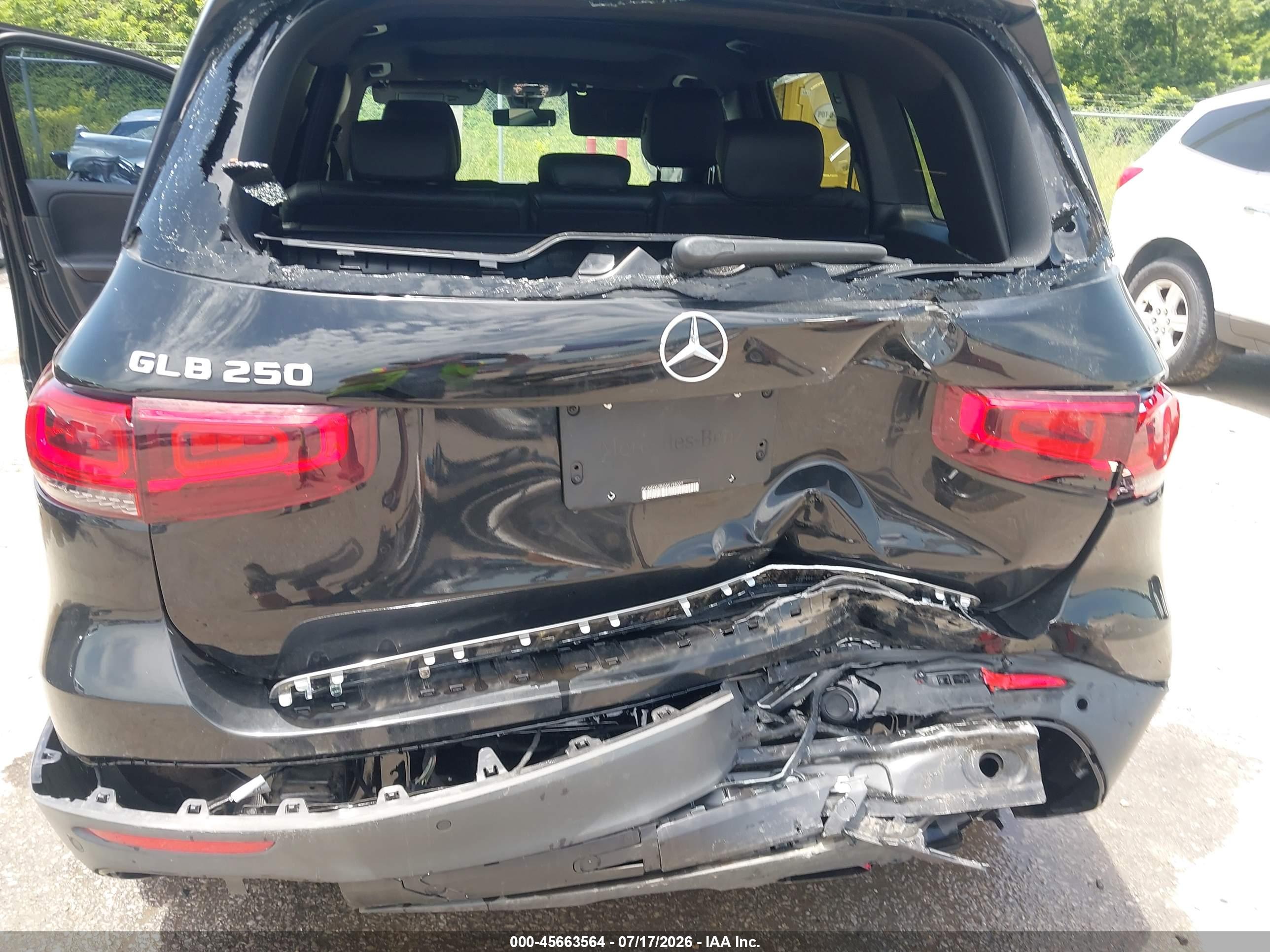 2022 MERCEDES-BENZ GLB 250 GLB250