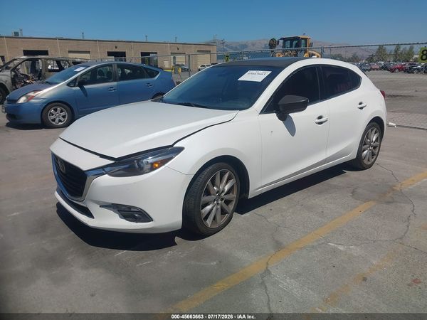 2017 MAZDA MAZDA3 GRAND TOURING