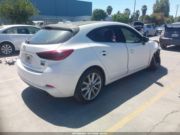 2017 MAZDA MAZDA3 GRAND TOURING
