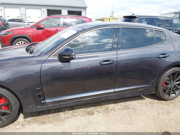 2023 KIA STINGER GT2