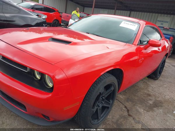 2016 DODGE CHALLENGER SXT