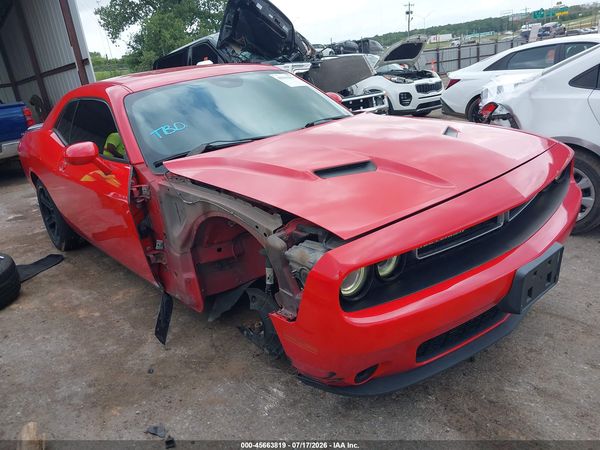 2016 DODGE CHALLENGER SXT
