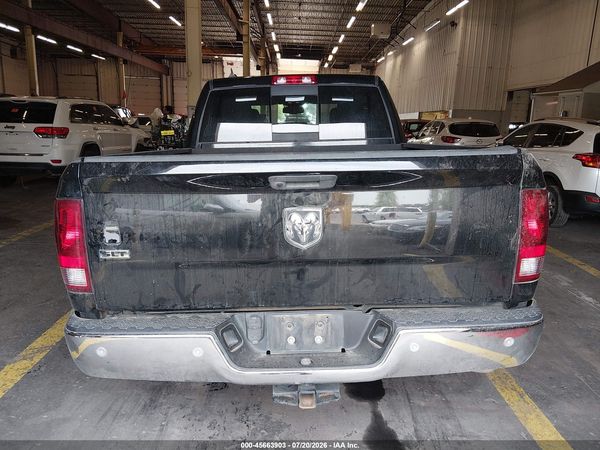 2020 RAM 1500 CLASSIC SLT  4X2 6'4 BOX