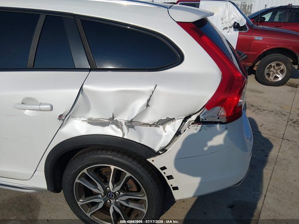 2016 VOLVO V60 CROSS COUNTRY T5