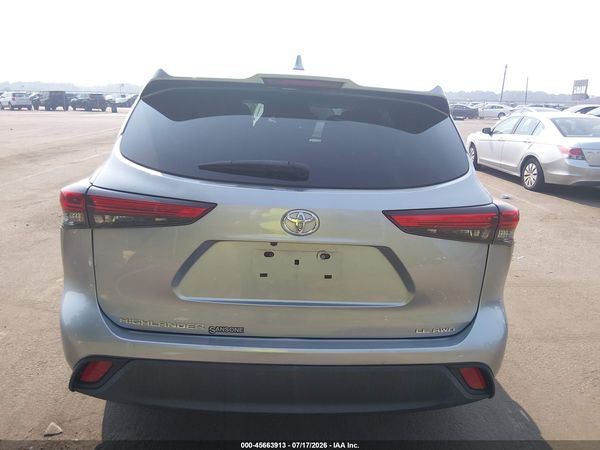 2020 TOYOTA HIGHLANDER LE