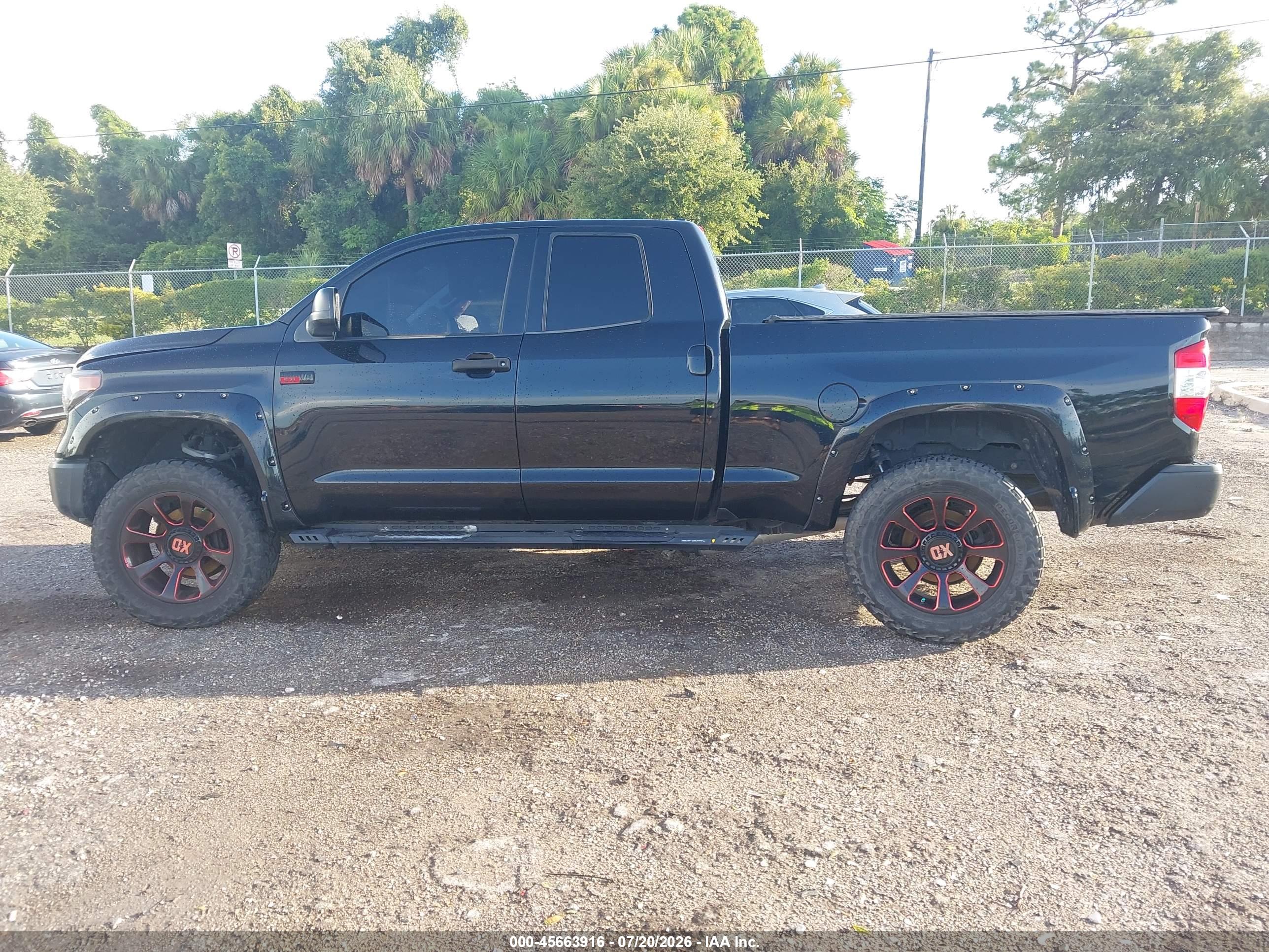 2021 TOYOTA TUNDRA SR