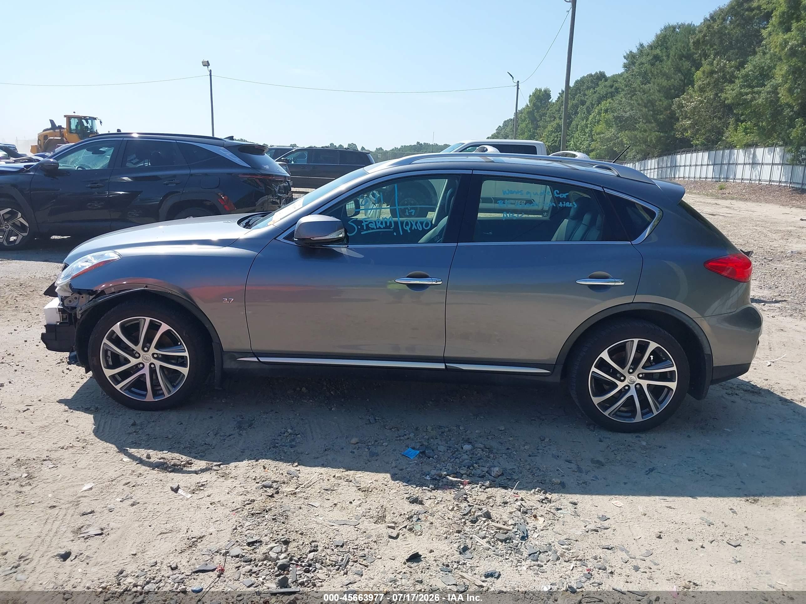 2017 INFINITI QX50