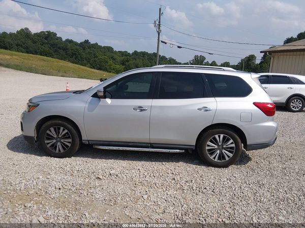 2018 NISSAN PATHFINDER SV — I117