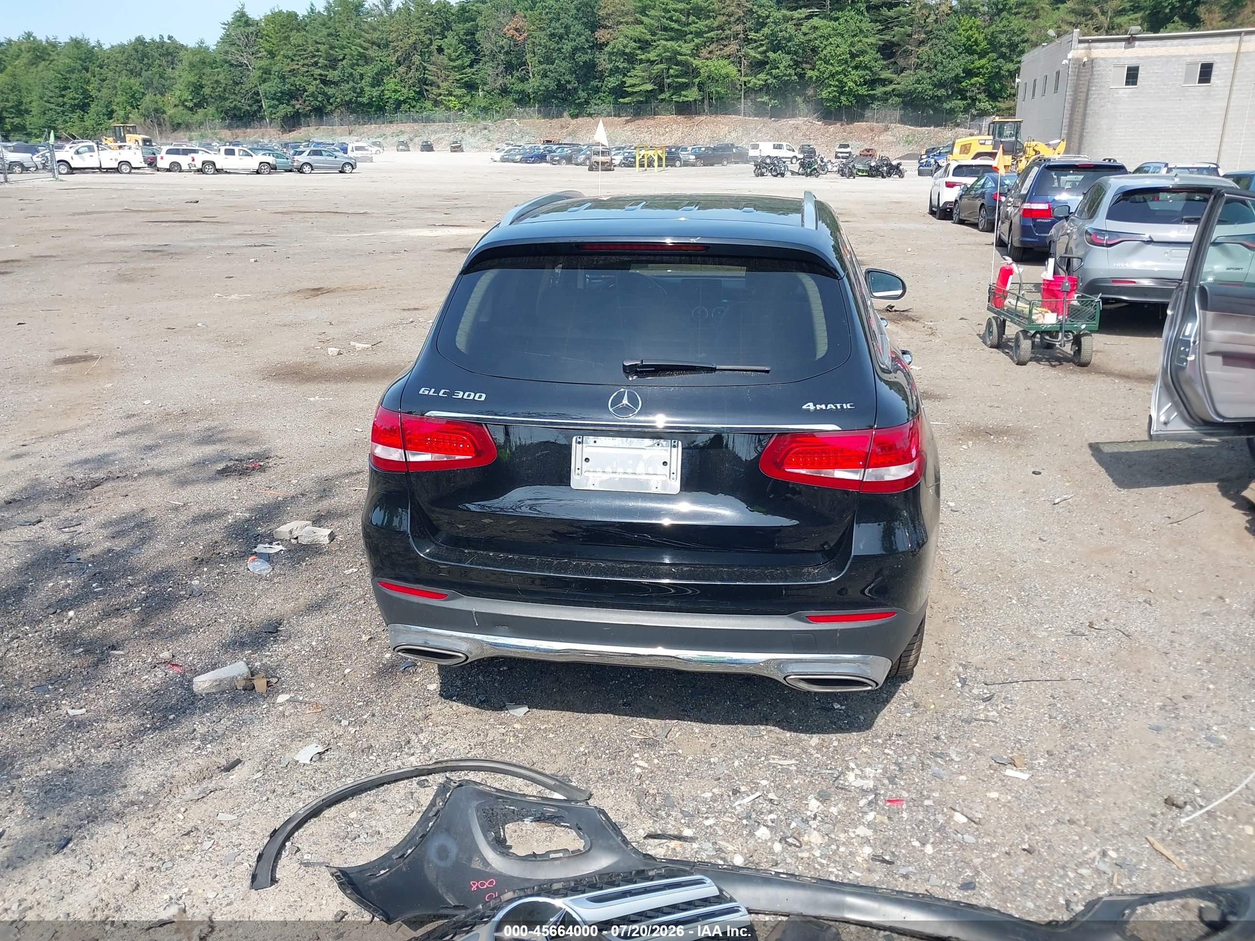 2019 MERCEDES-BENZ GLC 300 4MATIC