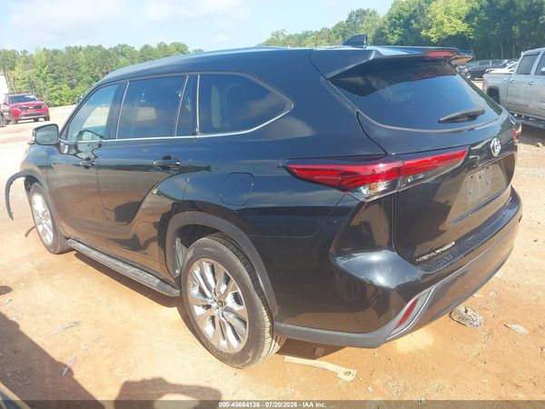 2023 TOYOTA HIGHLANDER LIMITED