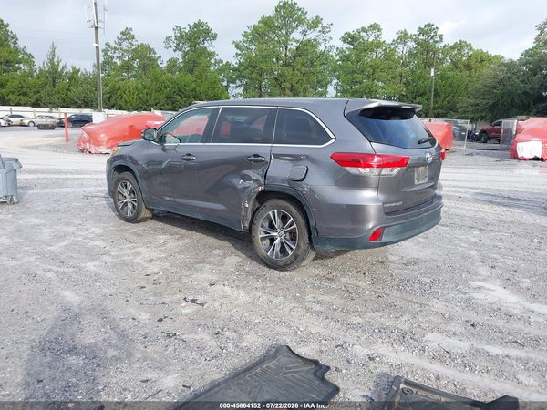 2019 TOYOTA HIGHLANDER LE