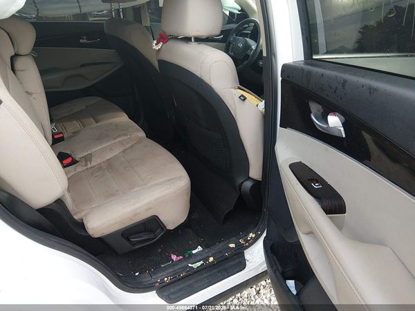 2019 KIA SORENTO 2.4L LX
