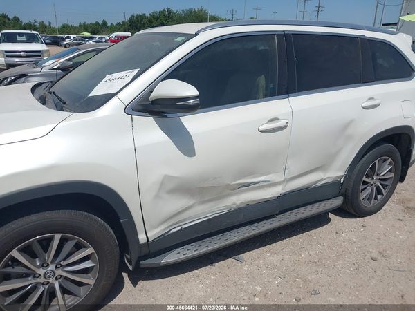 2019 TOYOTA HIGHLANDER XLE