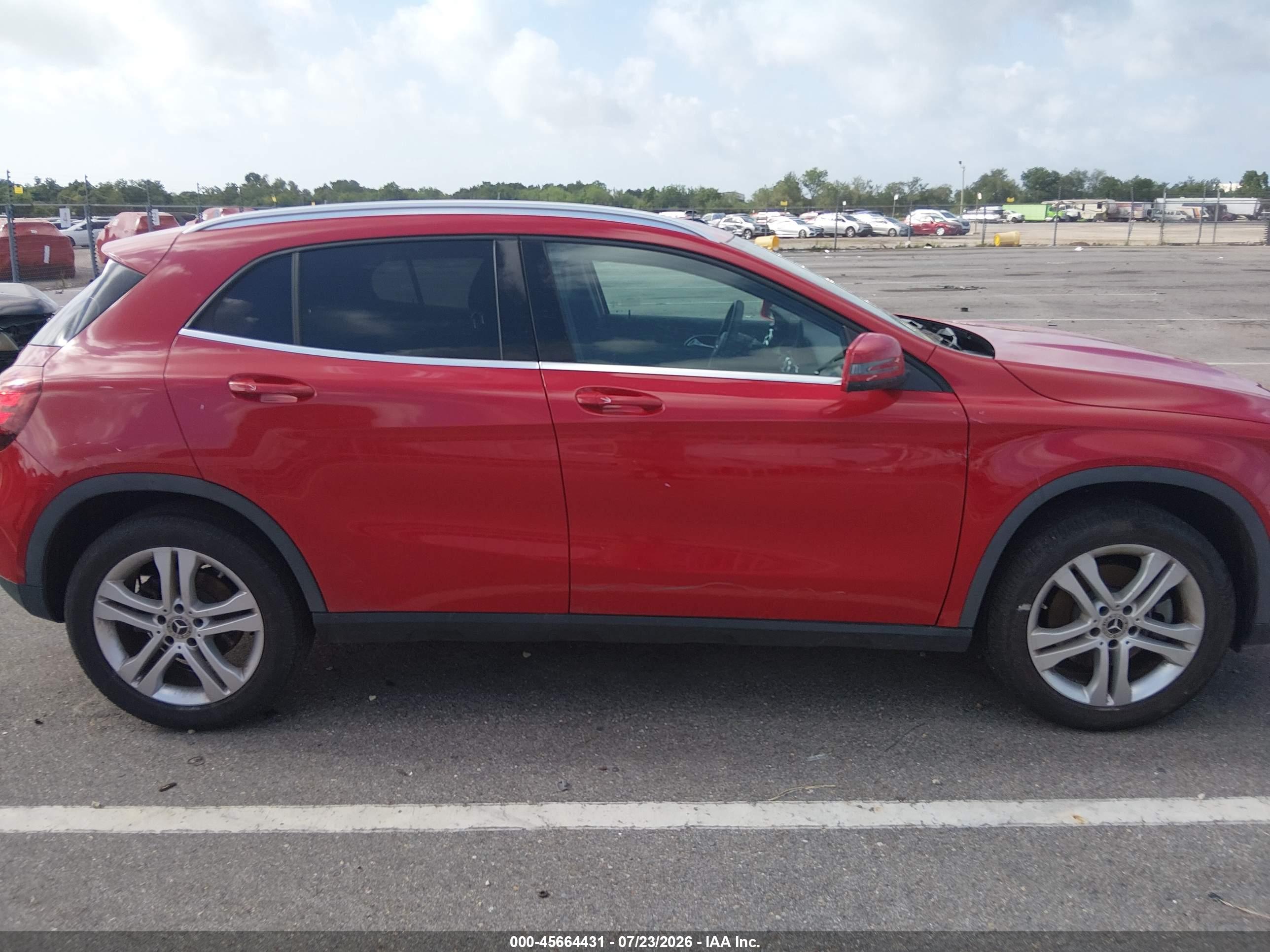 2020 MERCEDES-BENZ GLA 250 GLA250
